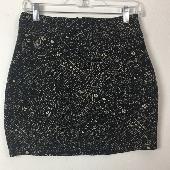 Anthropologie Dresses & Skirts - Anthropologie | Silence + Noice Black Mini Skirt S